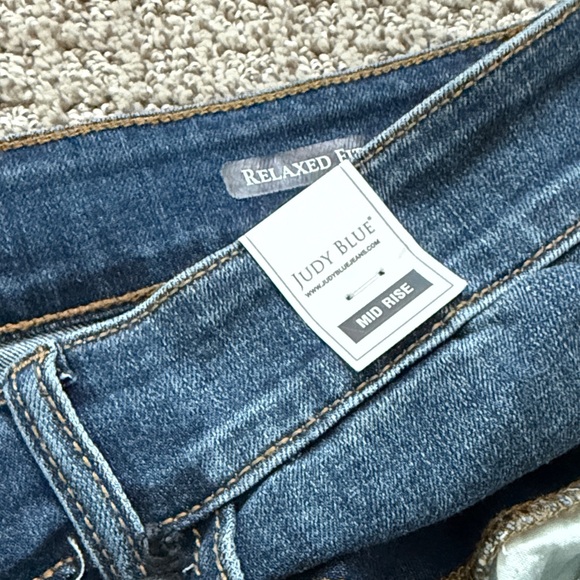 Judy Blue Dark Blue Relaxed Fit Mid Rise Jeans - Picture 3 of 6